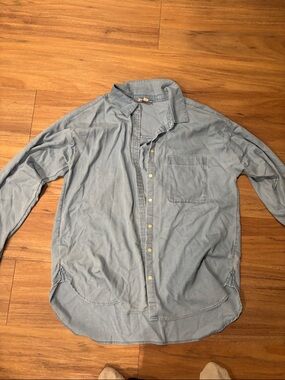 Light Blue Womens Button-Up Shirt